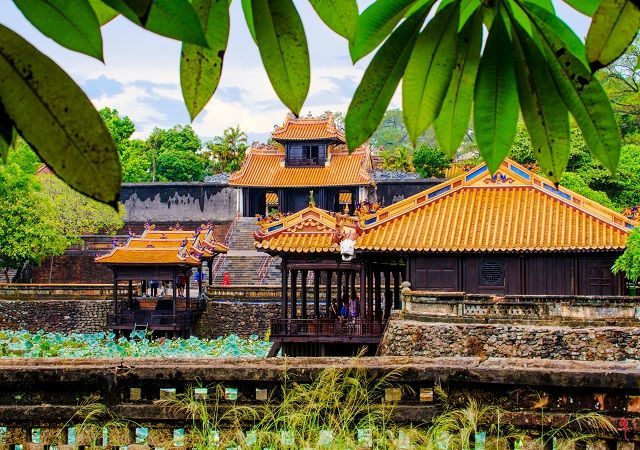 Lăng Tự Đức  (Khiêm Lăng)