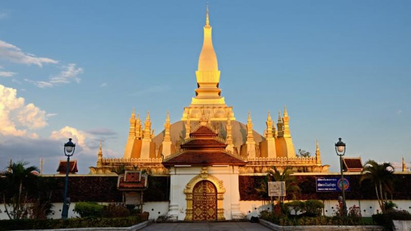 Du lịch Lào