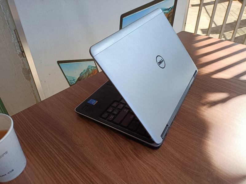 Laptop Cũ Giá Rẻ BMT