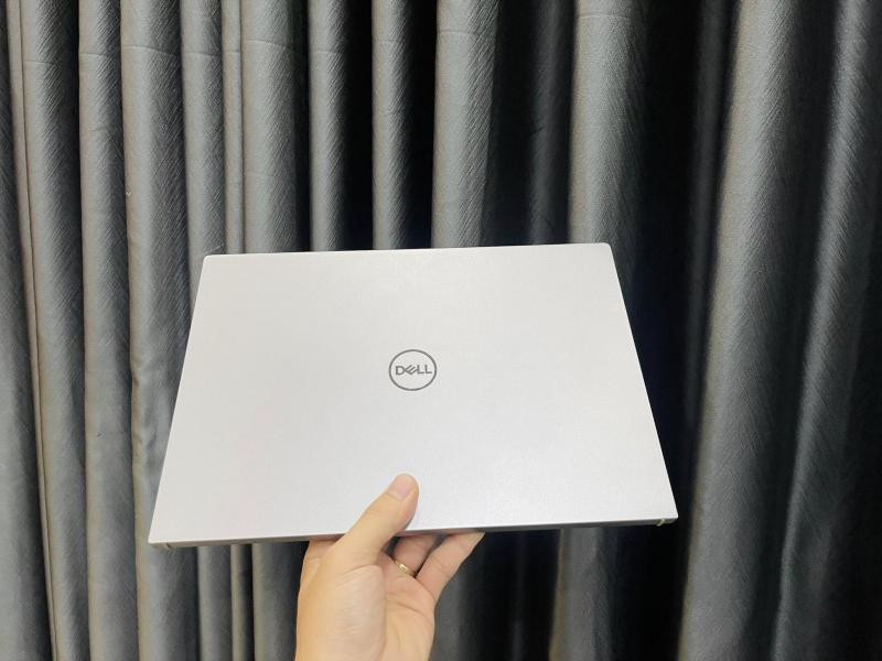 Laptop Thành Võ