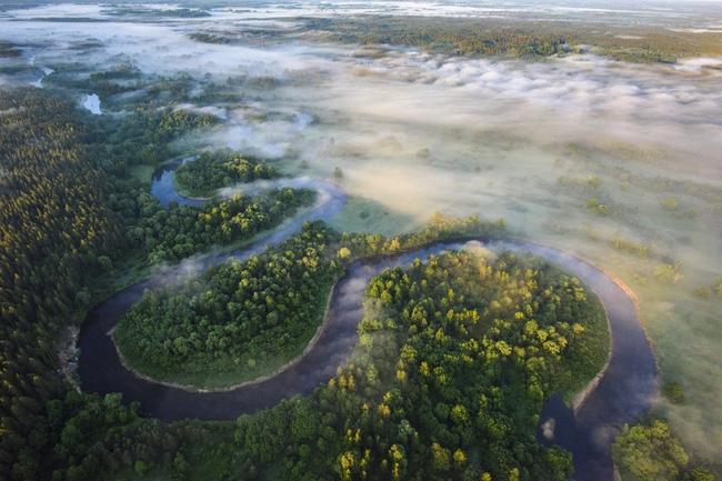 Latvia nhìn từ trên cao xuống