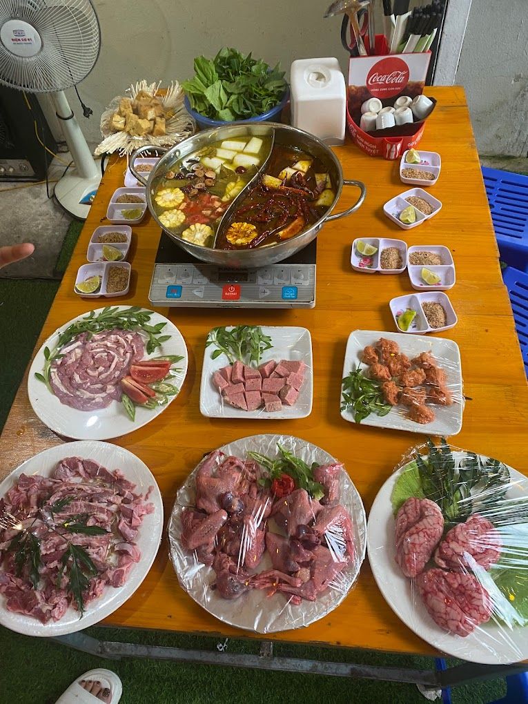 Lẩu & Nướng Gấm Đặng