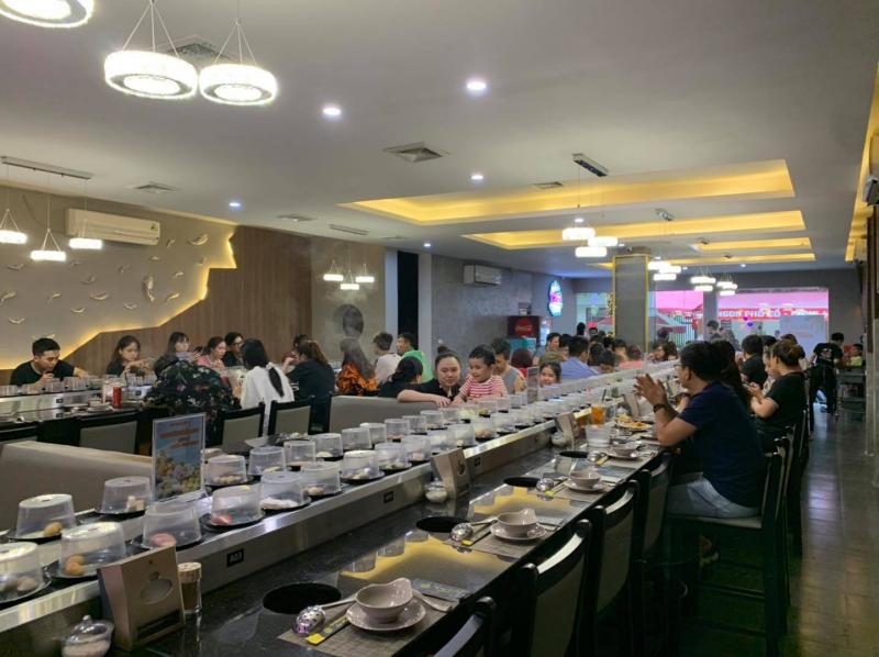 Lẩu Băng Chuyền Love Hotpot