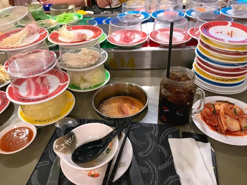 Lẩu băng chuyền Osaka