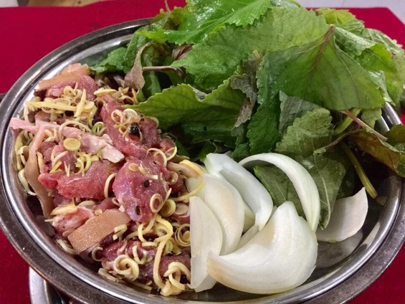 Lẩu bò Anh Ba