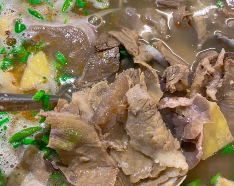 Lẩu Bò Giáo Sĩ Tuyên Quang