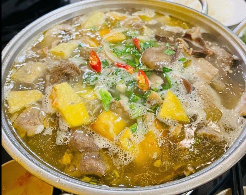 Lẩu Bò Giáo Sĩ Tuyên Quang