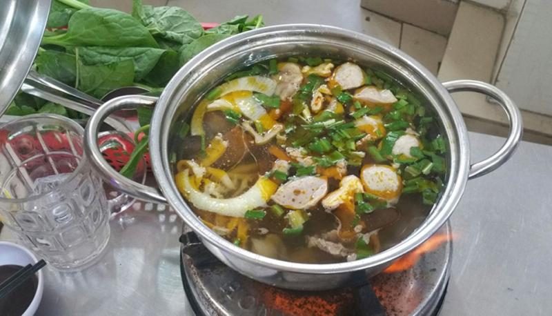 Lẩu bò Năm Tươi