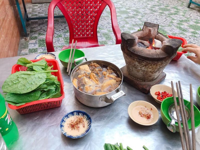 Lẩu bò Nghĩa Địa