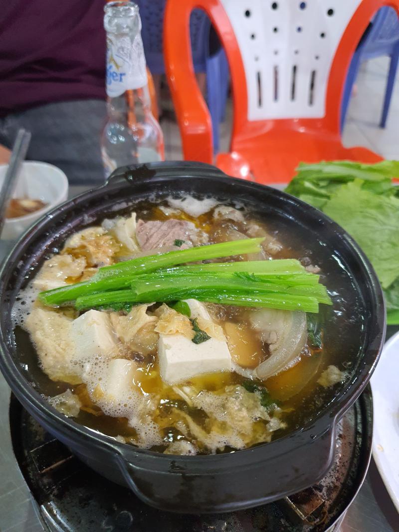 Lẩu bò Phú Gia