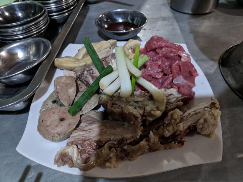 Lẩu bò Thu Thủy