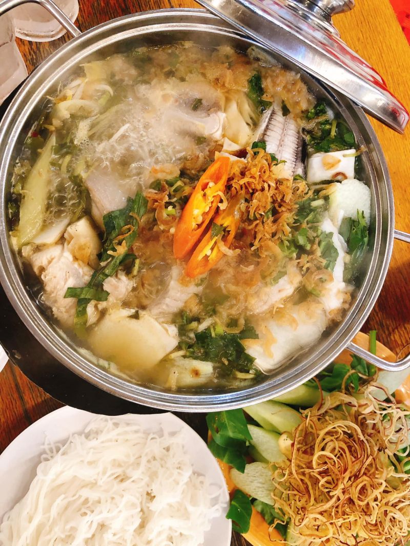 Lẩu Cá Đuối Út Mười