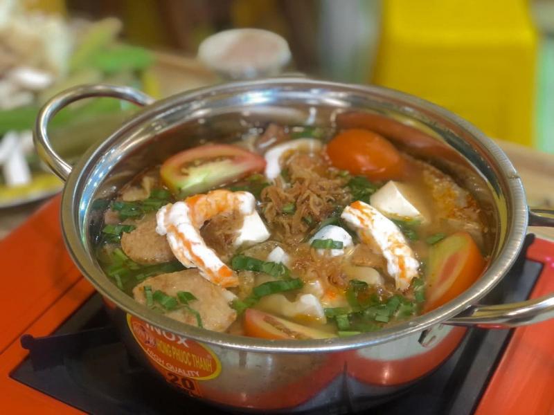 Lẩu Chay & Trà Sữa Hoa Sen