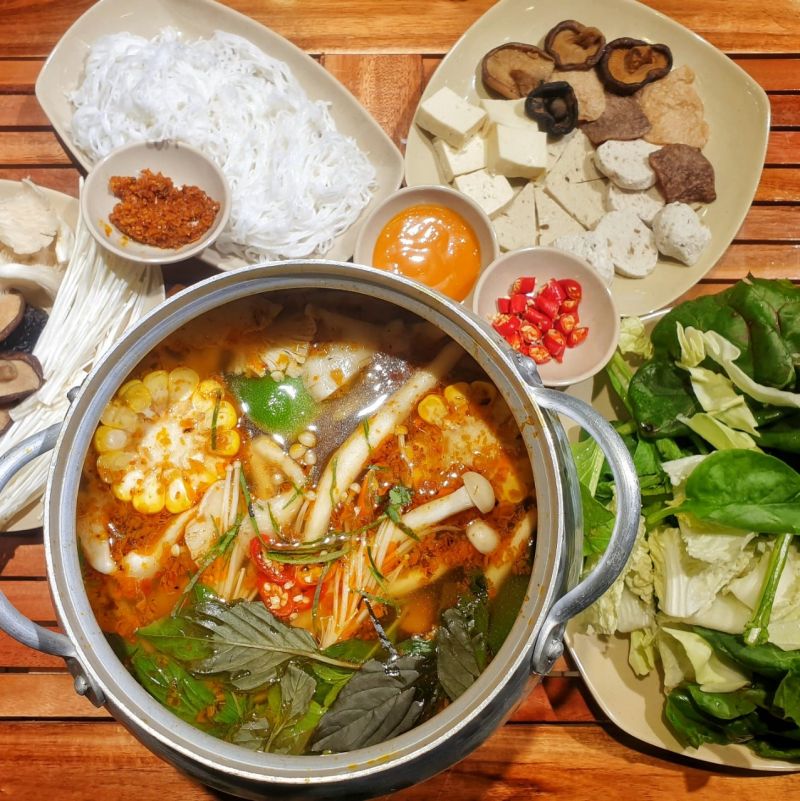 Lẩu Chay Hoa Sen