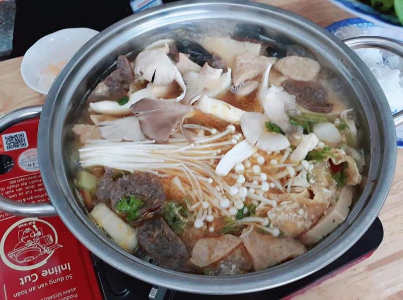 Lẩu Chay Hoằng Đạt 2