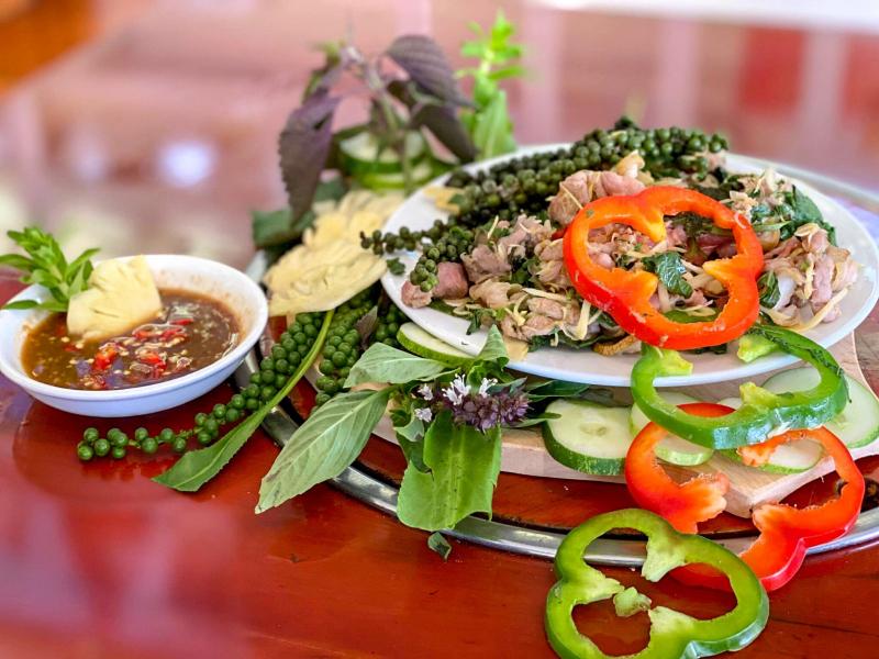 Lẩu dê Quang Chính Hiệu