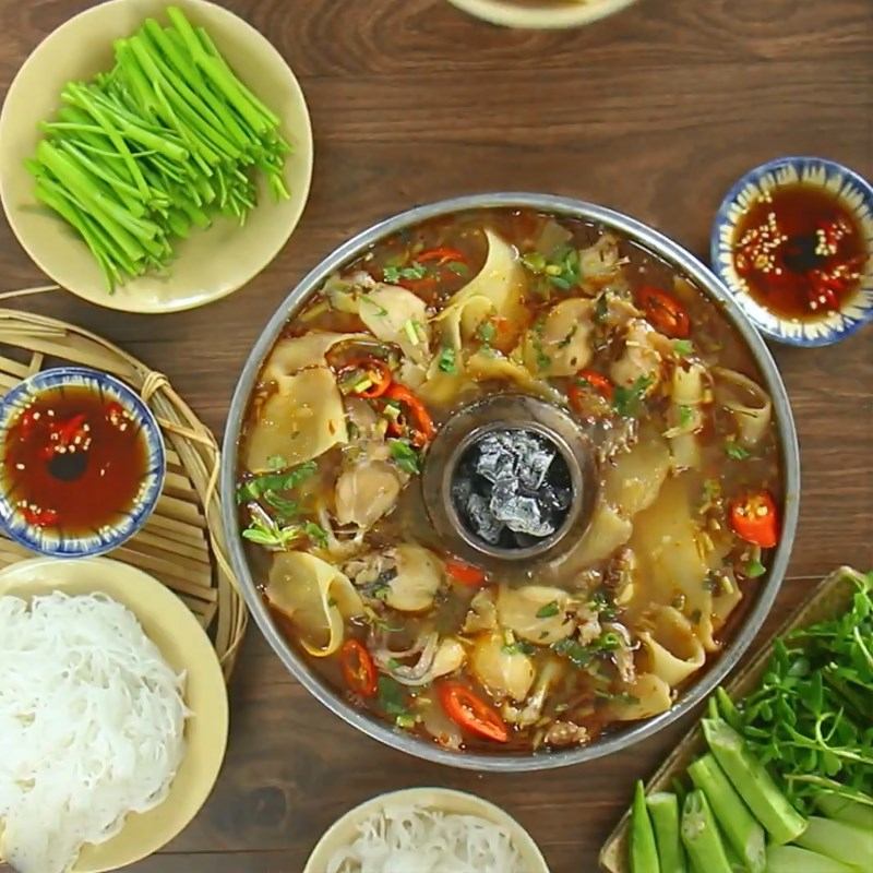Lẩu Ếch Cô Tư