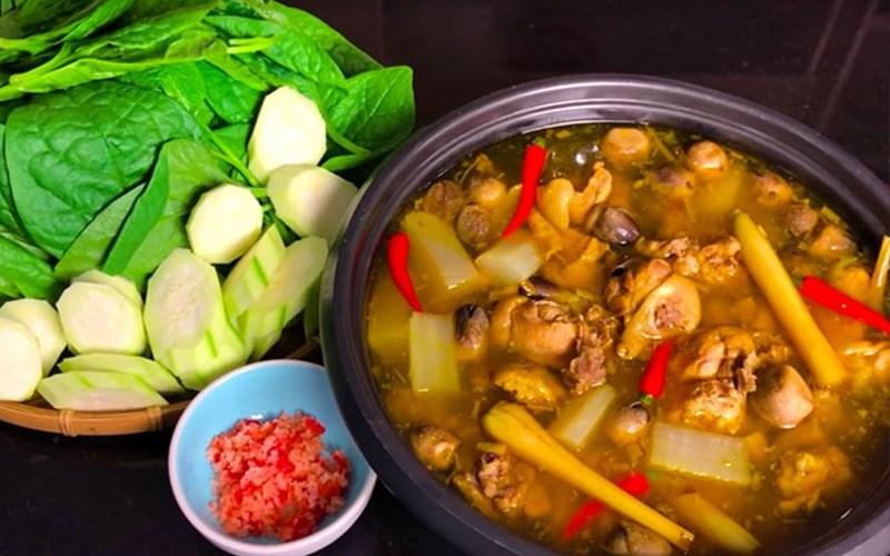 Lẩu gà hầm sả