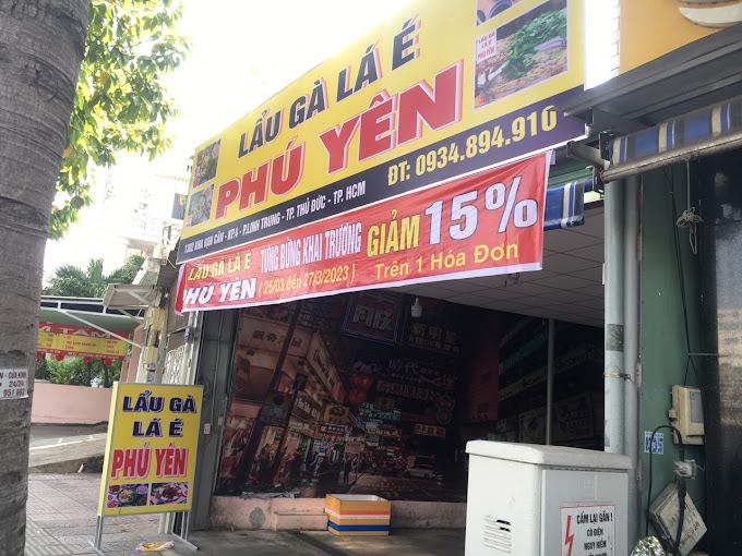 Lẩu Gà Lá É Phú Yên