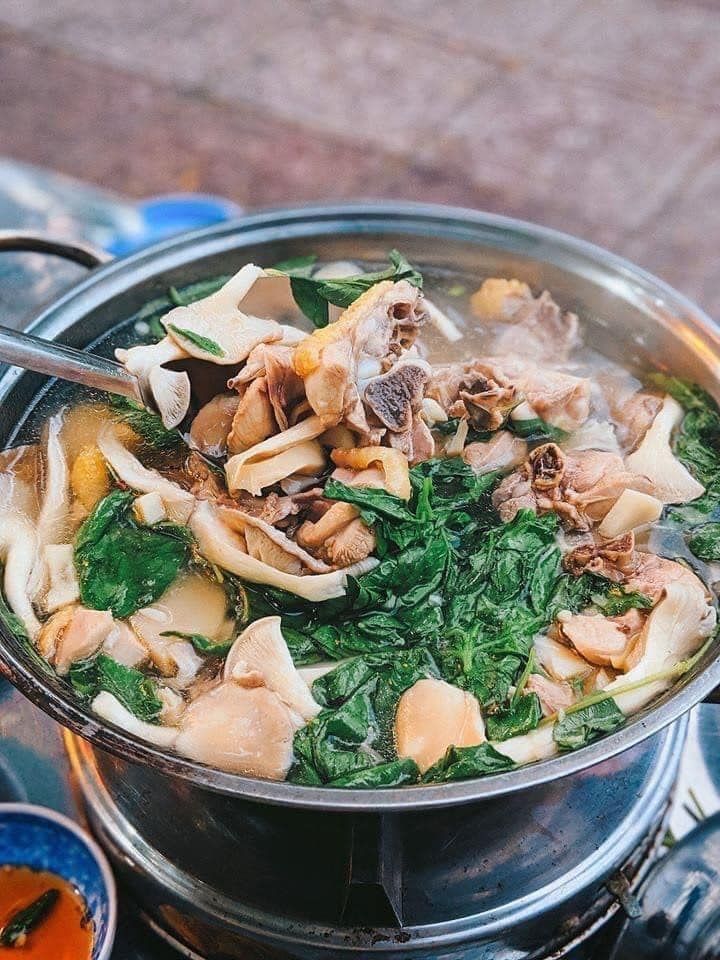 Lẩu Gà Lá É Phú Yên Hội Ngộ