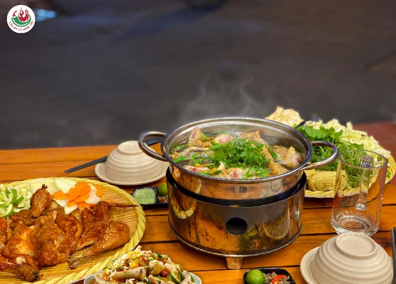 Lẩu gà tiềm ớt hiểm 109