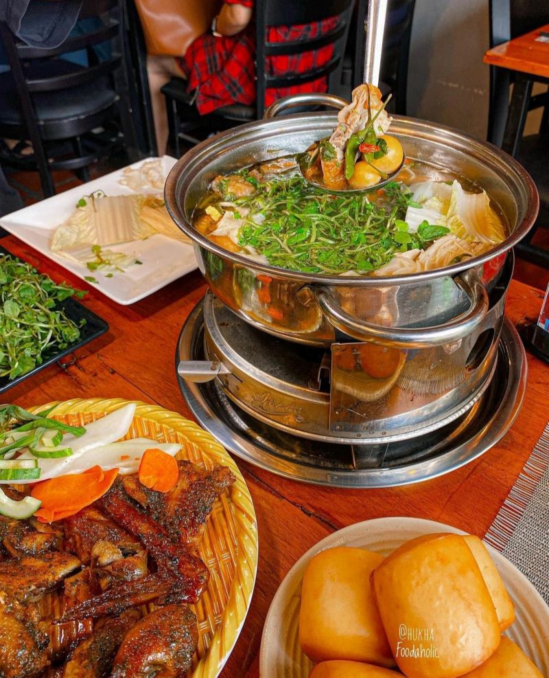 Lẩu Gà Ớt Hiểm 109