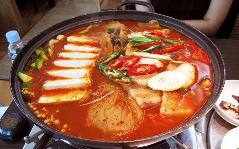 Lẩu kim chi
