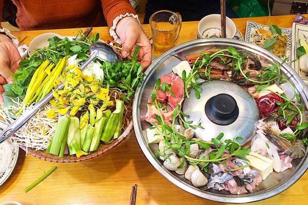 Lẩu Mắm Cây Dừa