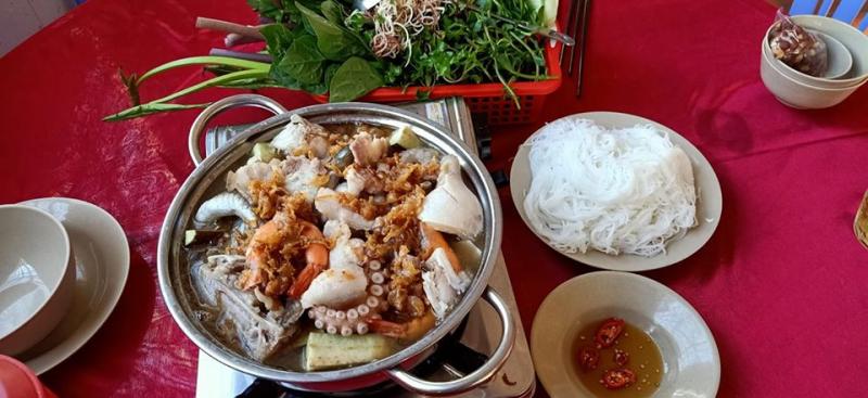 Lẩu Mắm Trúc Giang