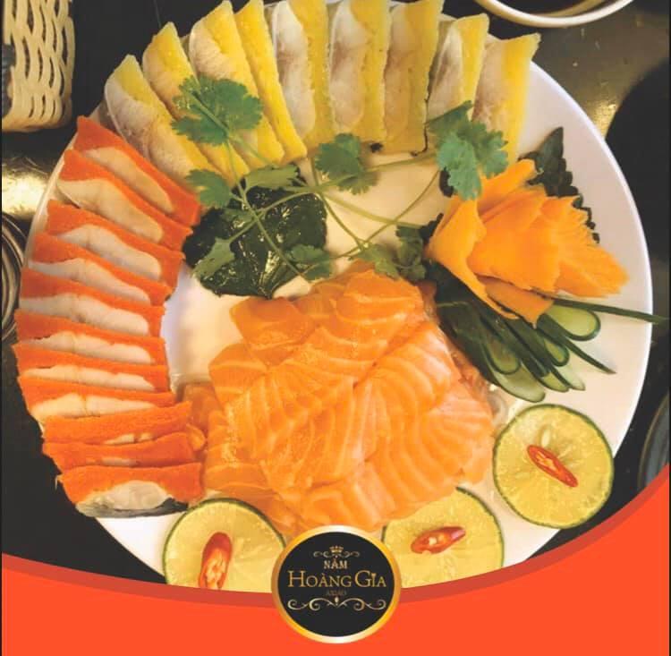 Lẩu Nấm Hoàng Gia