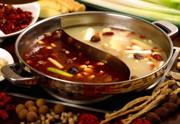 Quyết định sự thành công của lẩu cay Tứ Xuyên là nước lẩu và nước chấm ăn lẩu