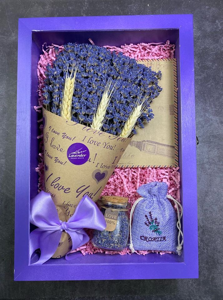 Lavender Trung Quân