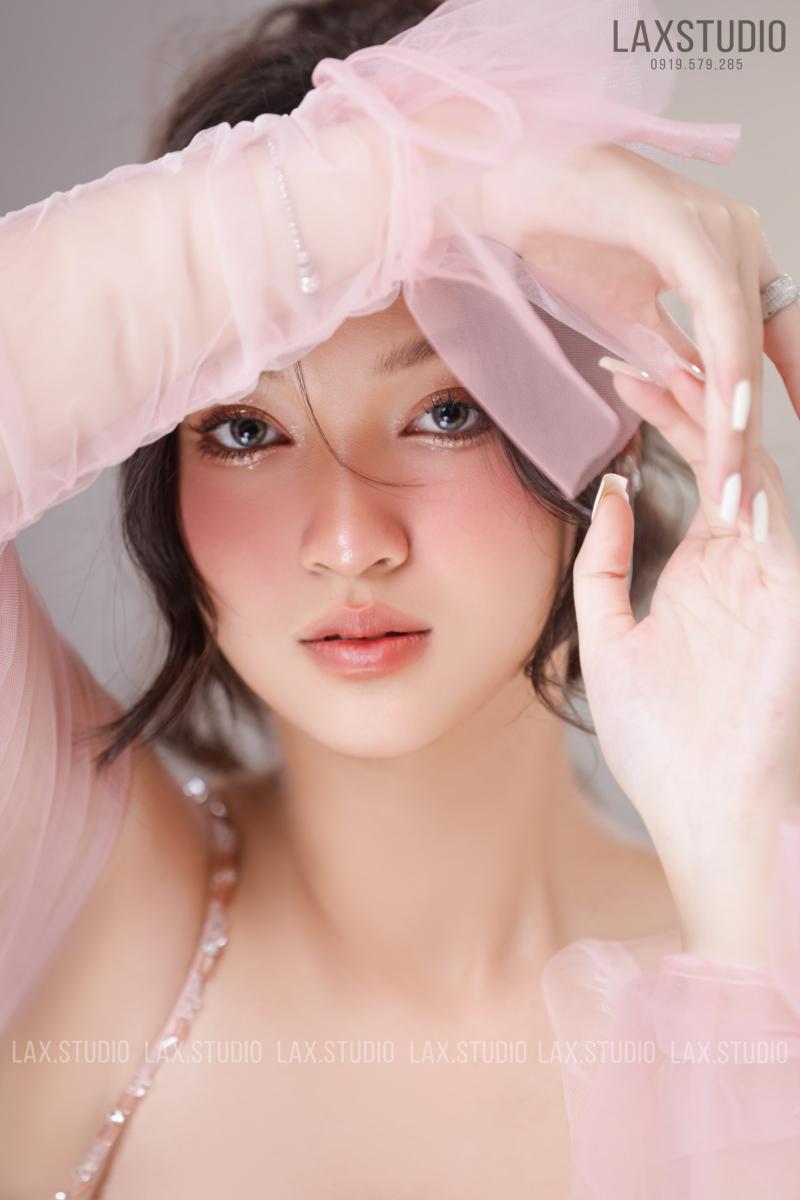 Lax studio chuyên chụp hình beauty