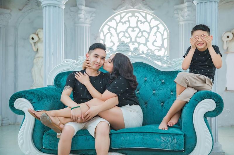 Bức ảnh gia đình thú vị được chụp bởi Lê Dũng Studio