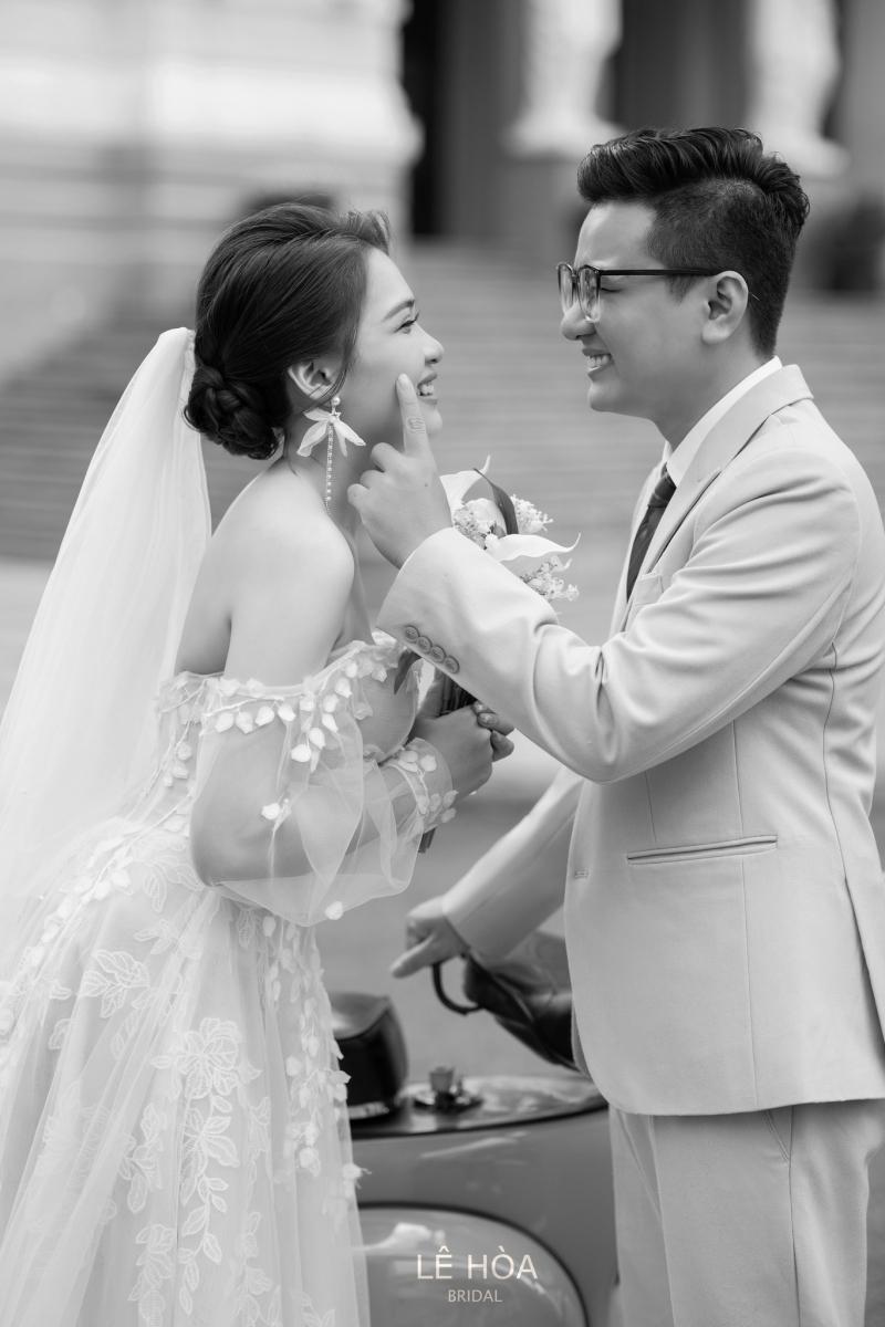 Lê Hòa Bridal
