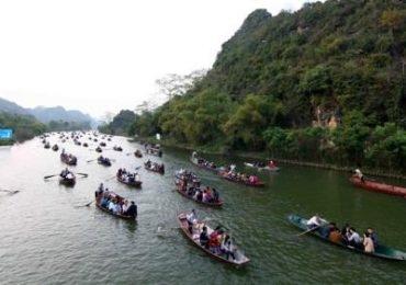 Lễ hội chùa Hương (Hà Nội)