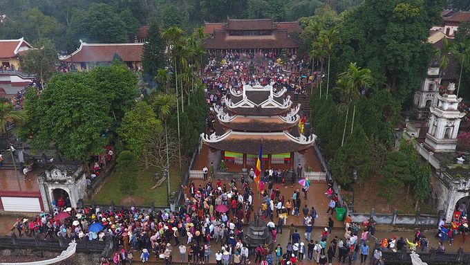 Lễ hội chùa Hương