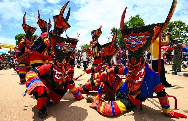 Lễ hội ma xó Pee Ta Khon ở Loei (Tháng 06)