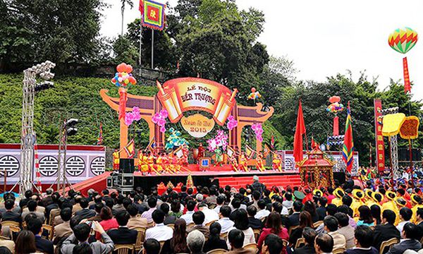 Lễ hội Tản Viên Sơn Thánh