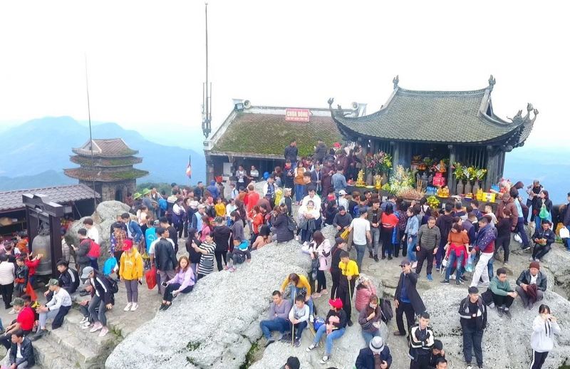 Lễ hội xuân Yên Tử (Quảng Ninh)