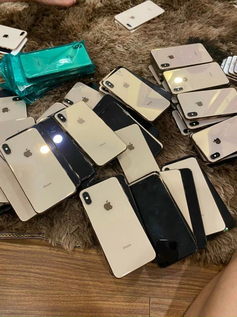 Lê Mẫn (Apple Store)