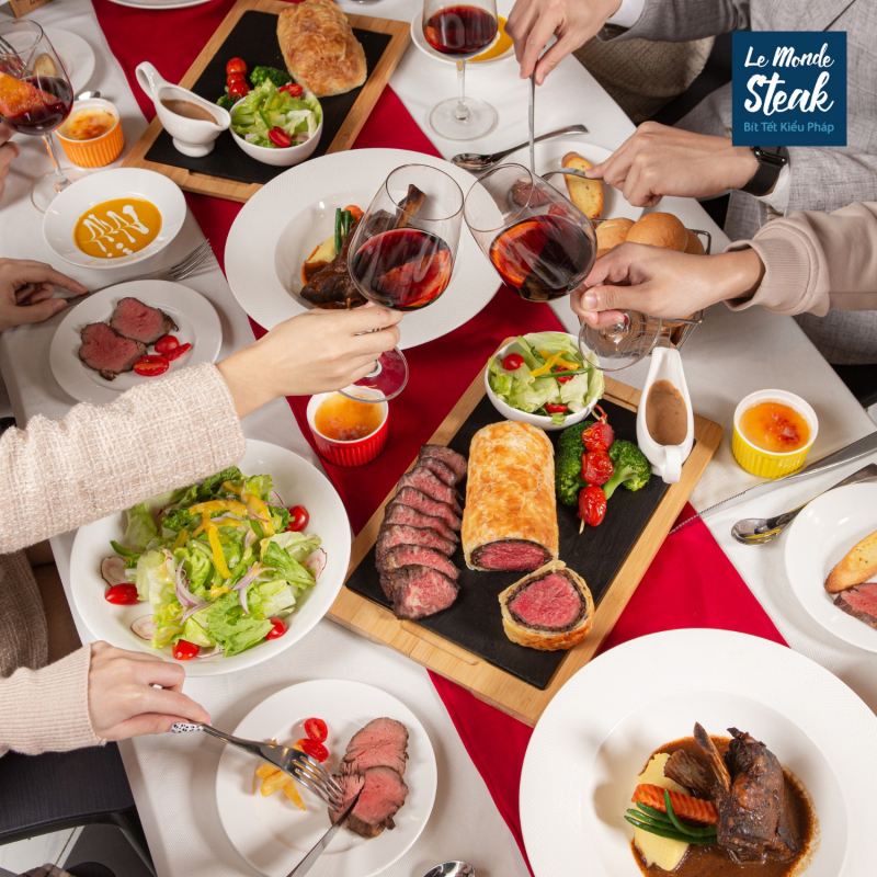 Le Monde Steak