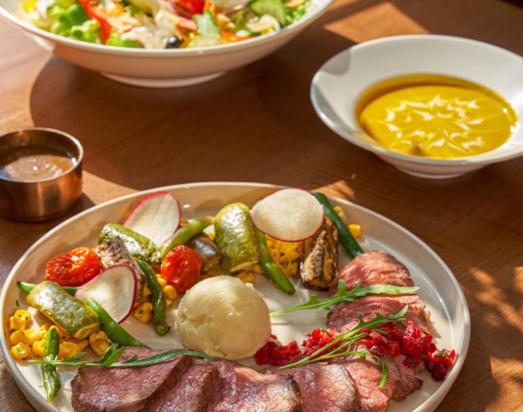 ﻿﻿Le Monde Steak