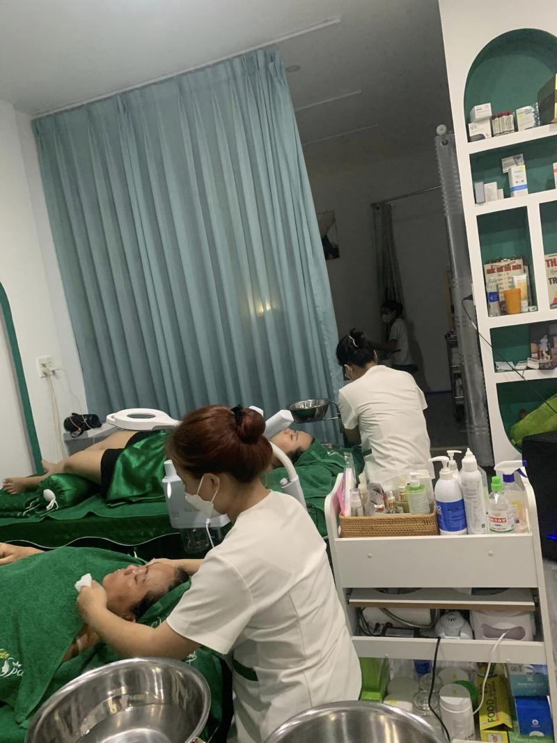 Lê Ngân Beauty & Academy