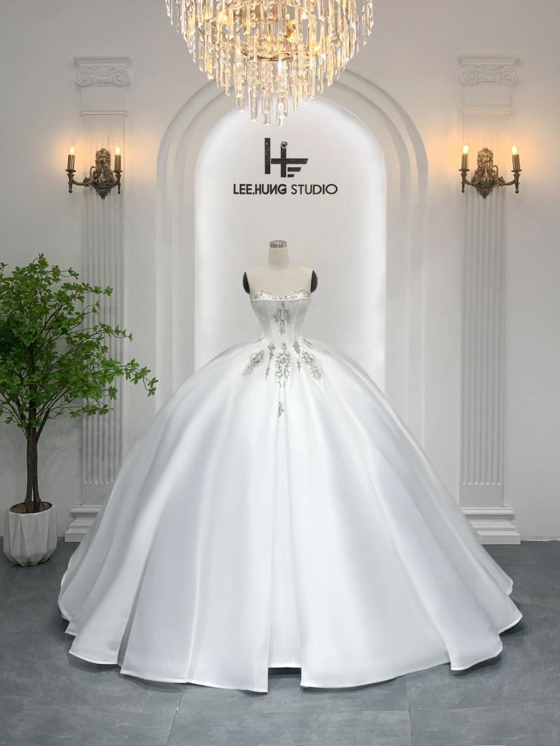 Leehung Studio & Bridal