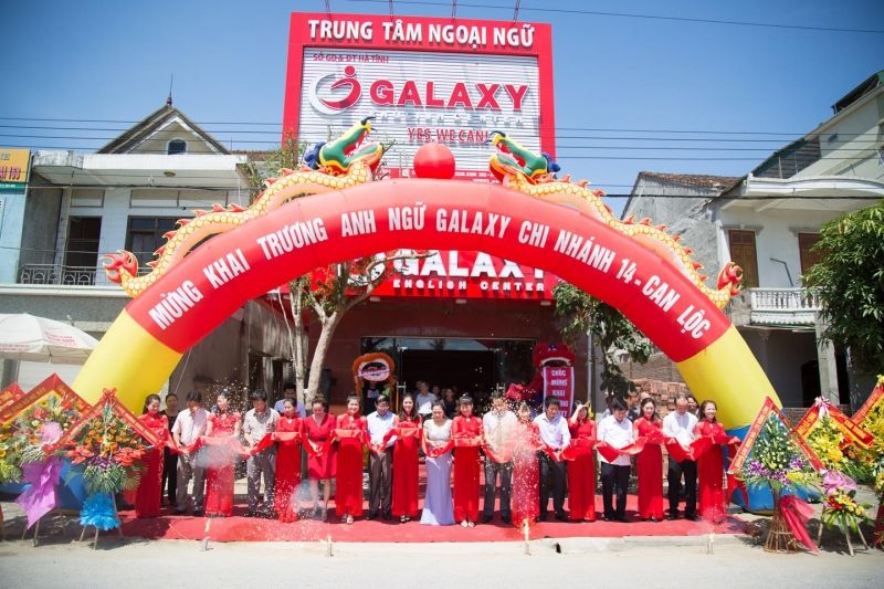 Tưng bừng khai trương chi nhánh thứ 14.