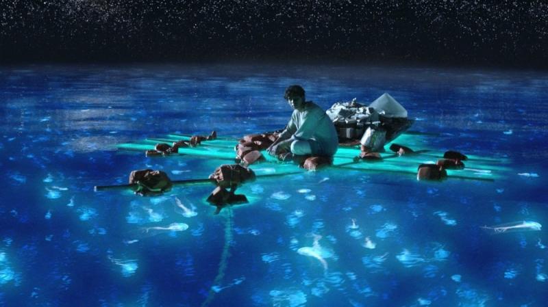 Cảnh phim Life of Pi