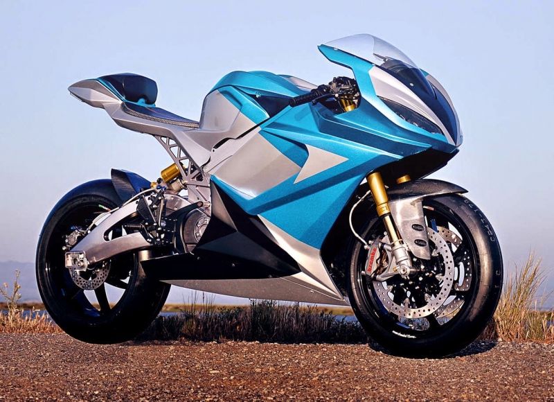 Lightning LS 218