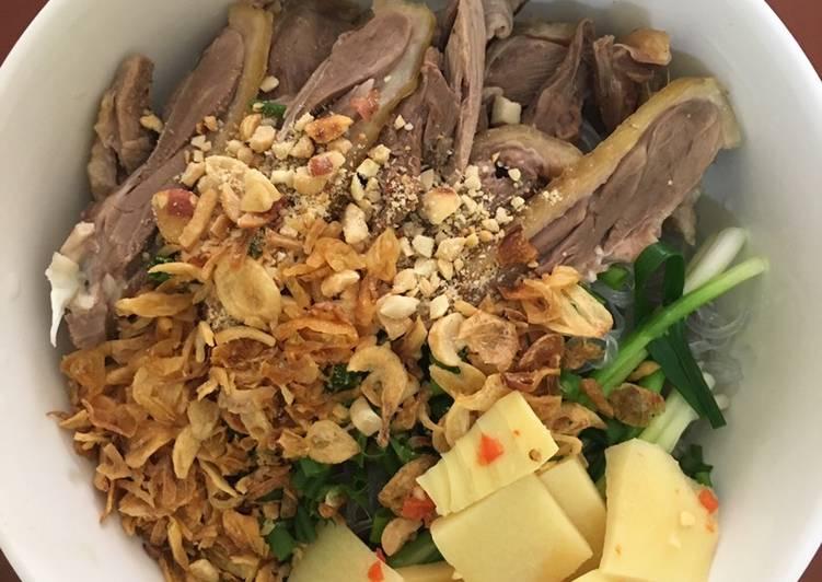 Linh Chi Bánh Đa Trộn & Miến Trộn