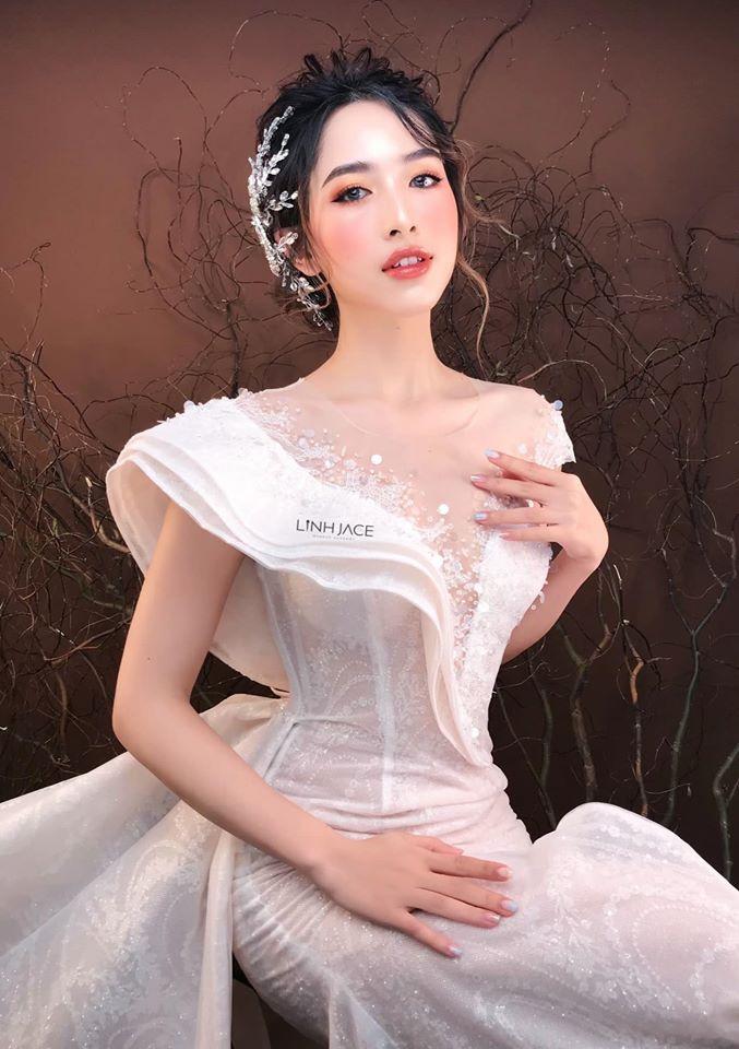 Linh Jace Make Up Store